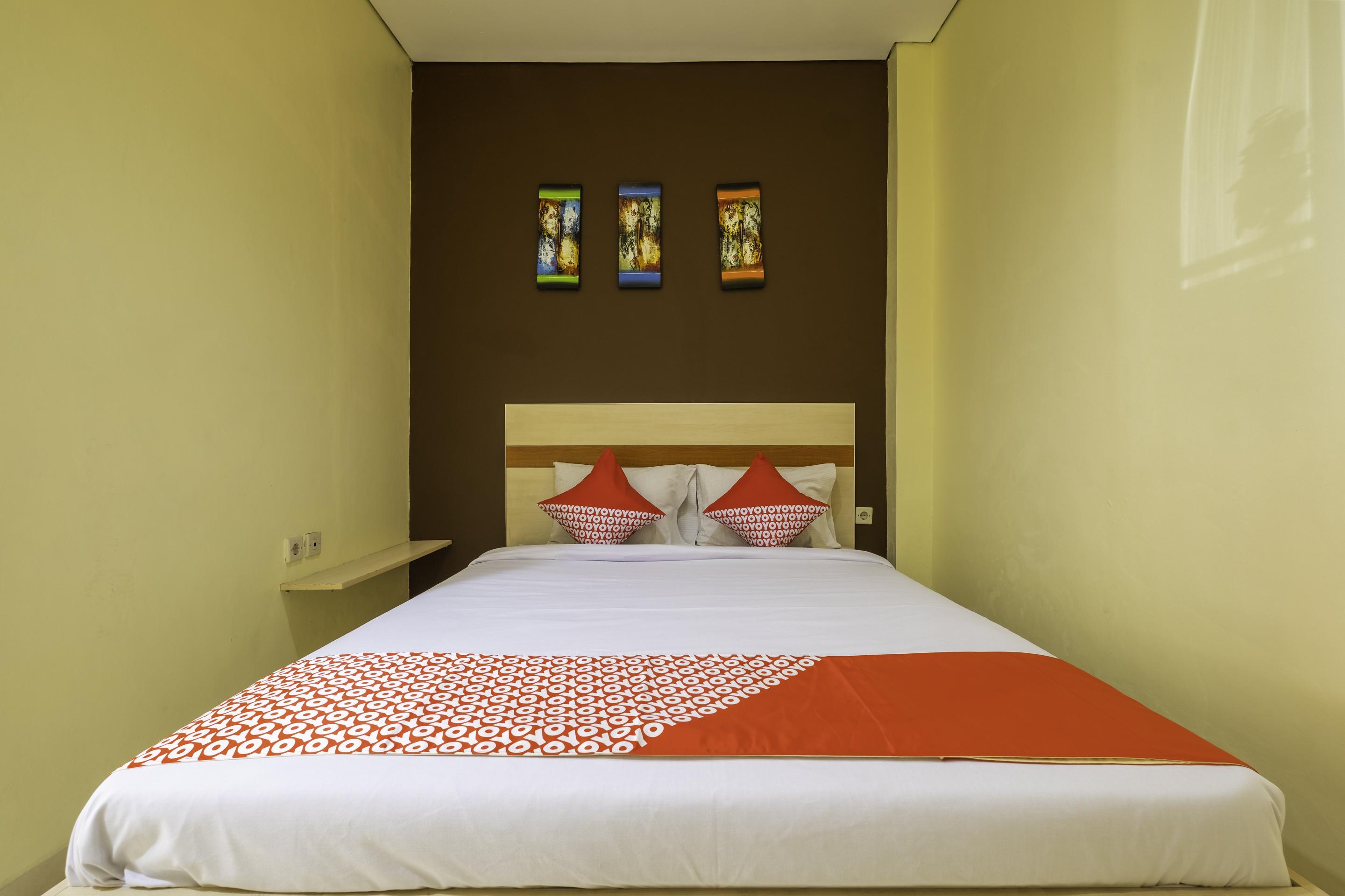 Oyo 2947 Cluster Harris Home Stay & Kos Cimindi Zewnętrze zdjęcie