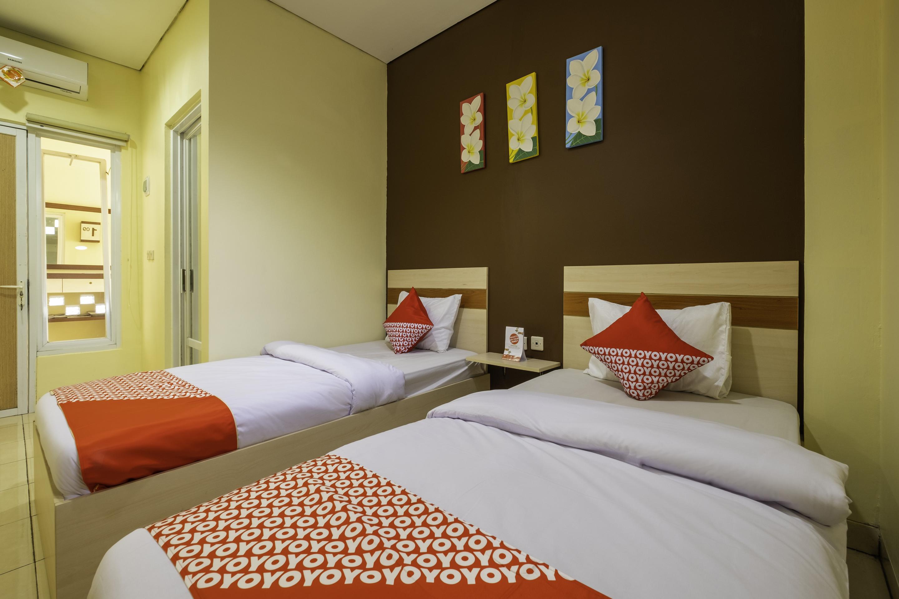 Oyo 2947 Cluster Harris Home Stay & Kos Cimindi Zewnętrze zdjęcie