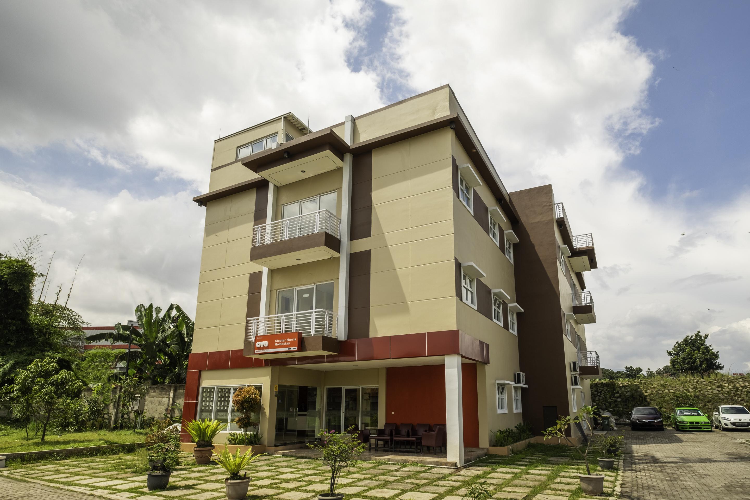 Oyo 2947 Cluster Harris Home Stay & Kos Cimindi Zewnętrze zdjęcie