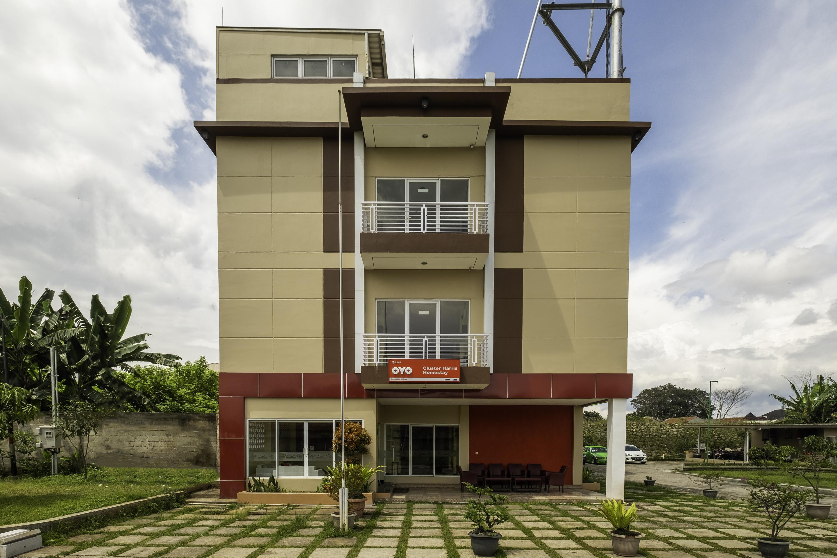 Oyo 2947 Cluster Harris Home Stay & Kos Cimindi Zewnętrze zdjęcie